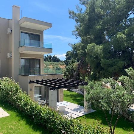 Niovi Villas Никити Екстериор снимка